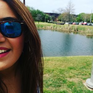 Meet your Posher, Ama